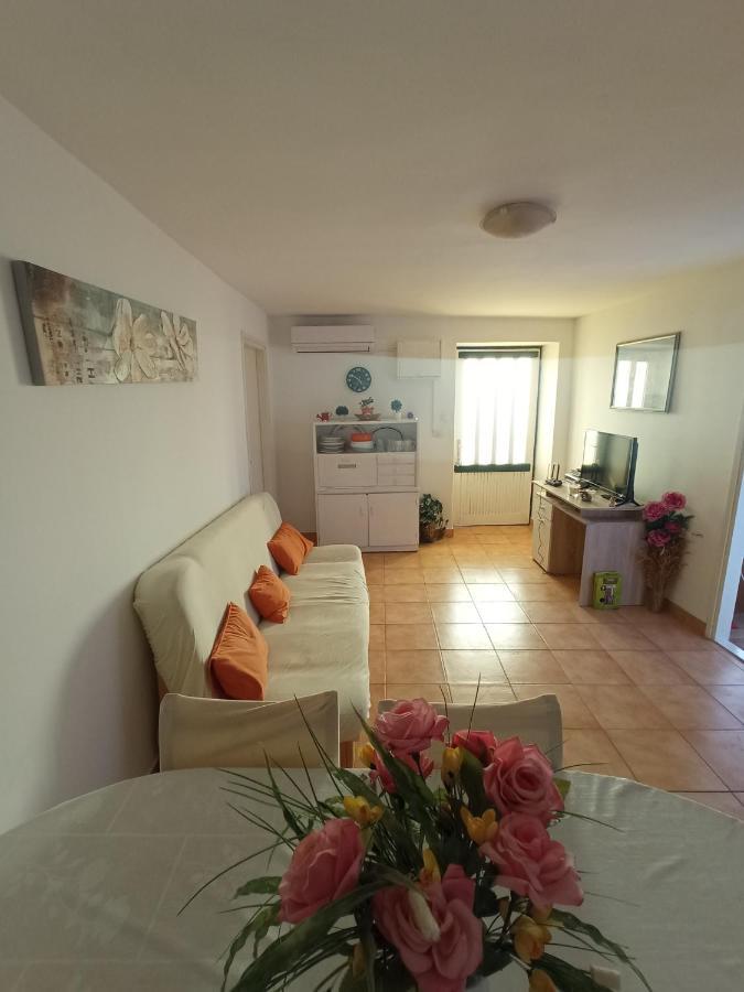 Apartman Anna Podstrana Ngoại thất bức ảnh